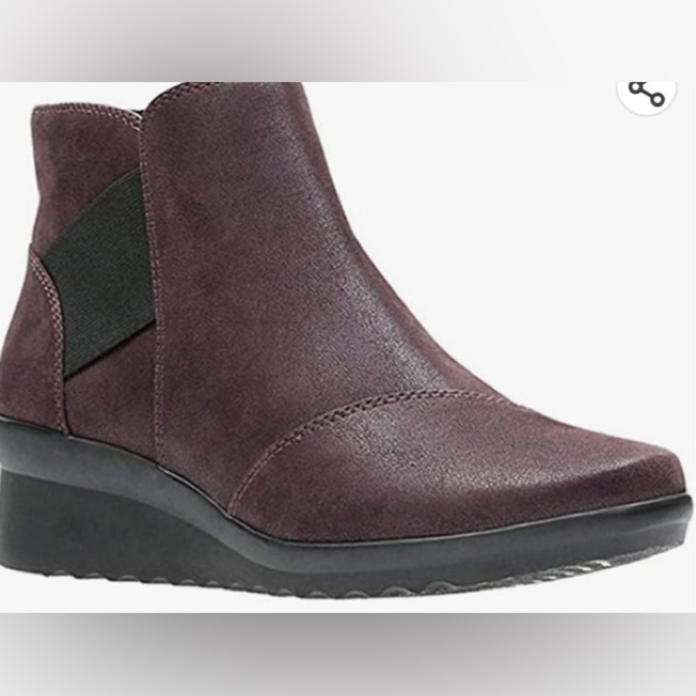 Clarks Ladies Cloudsteppers Caddell Tropic Ankle Boots Aubergine Size 9.5 NWOT